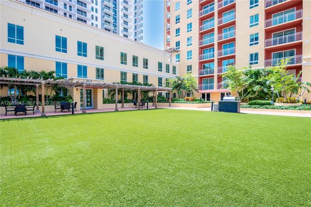 7350 SW 89th Street 706S, Miami, FL 33156