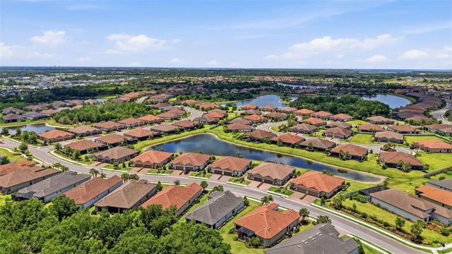 10912 SEASONS WAY, Palmetto, FL 34221