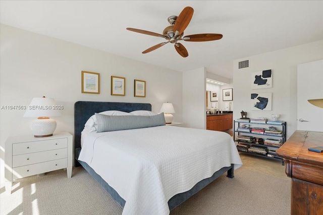 511 Bayshore Dr 504, Fort Lauderdale, FL 33304