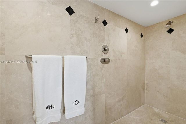 511 Bayshore Dr 504, Fort Lauderdale, FL 33304