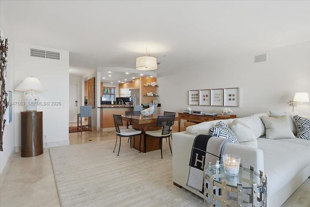 511 Bayshore Dr 504, Fort Lauderdale, FL 33304