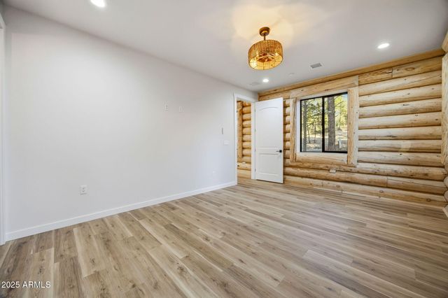 30 S BENCH Circle, Show Low, AZ 85901