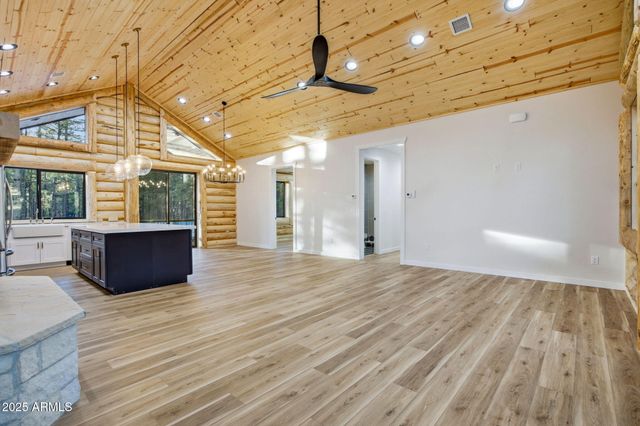 30 S BENCH Circle, Show Low, AZ 85901