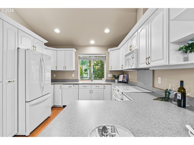 2222 PRIMROSE Ln, Florence, OR 97439