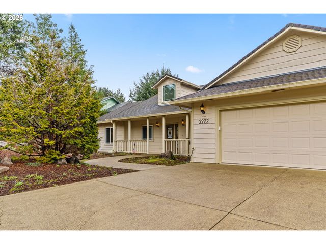 2222 PRIMROSE Ln, Florence, OR 97439