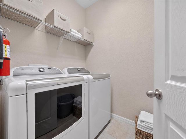 8915 DELLA SCALA CIRCLE, Orlando, FL 32836
