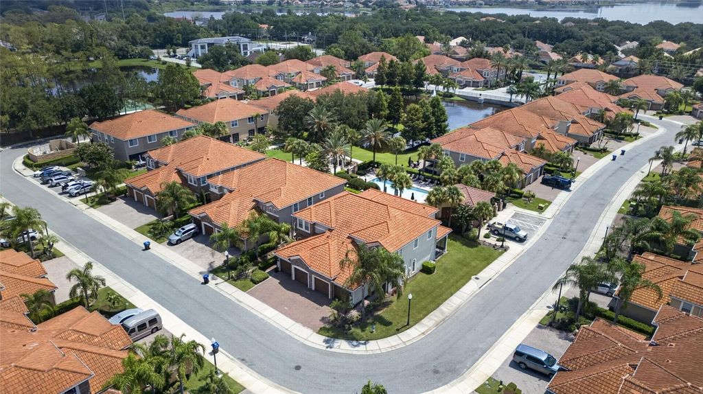 Image 23 of property listing at 8915 DELLA SCALA CIRCLE, Orlando, FL 32836