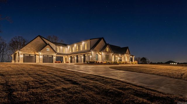 155 CR 7599, Jonesboro, AR 72405