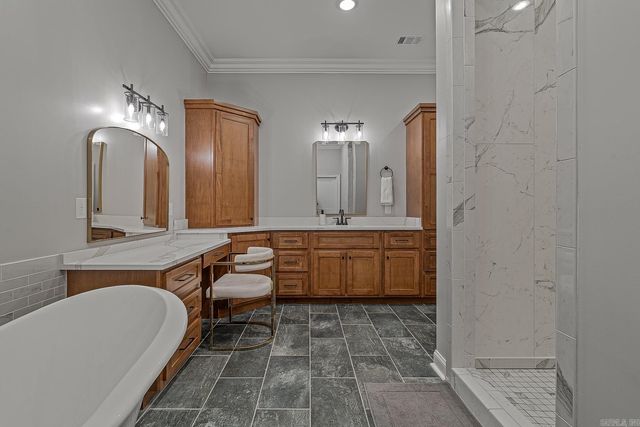 155 CR 7599, Jonesboro, AR 72405