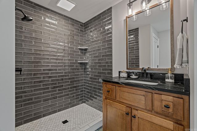 155 CR 7599, Jonesboro, AR 72405