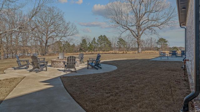 155 CR 7599, Jonesboro, AR 72405