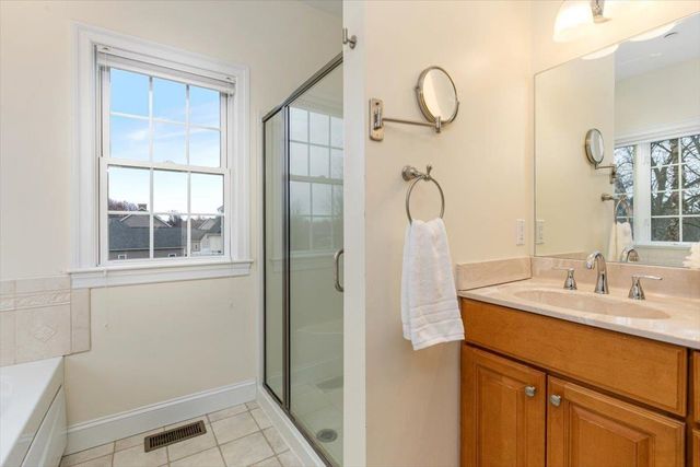 9 Steeple View Drive, Atkinson, NH 03811