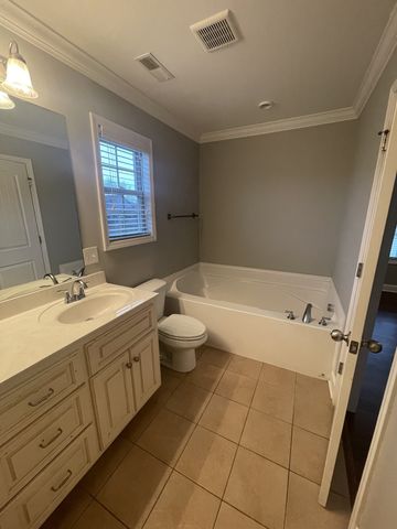 4815 Conquer Dr, Murfreesboro, TN 37128