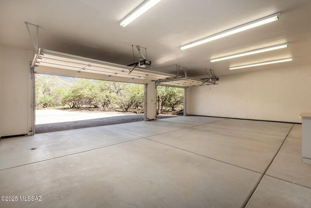 5100 E Golder Ranch Drive, Tucson, AZ 85739