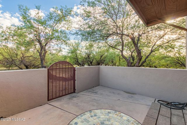 5100 E Golder Ranch Drive, Tucson, AZ 85739