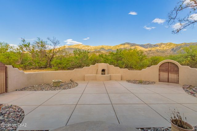 5100 E Golder Ranch Drive, Tucson, AZ 85739