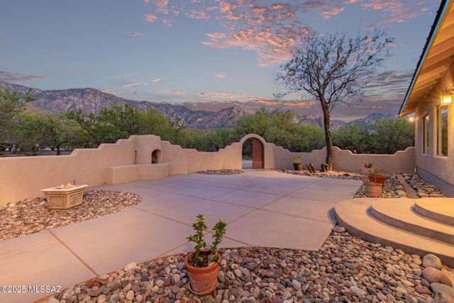 5100 E Golder Ranch Drive, Tucson, AZ 85739