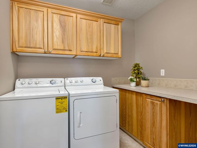 3162 Hannah Av SE, Albany, OR 97322