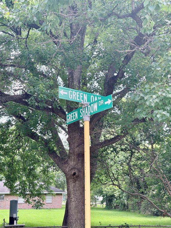 1404 Greenoak Drive, Houston, TX 77032