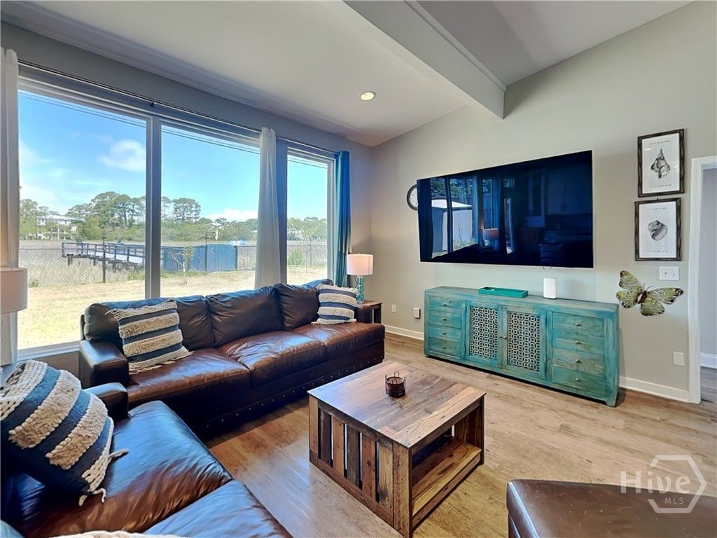 Image 16 of property listing at 129 Lewis Avenue, Tybee Island, GA 31328