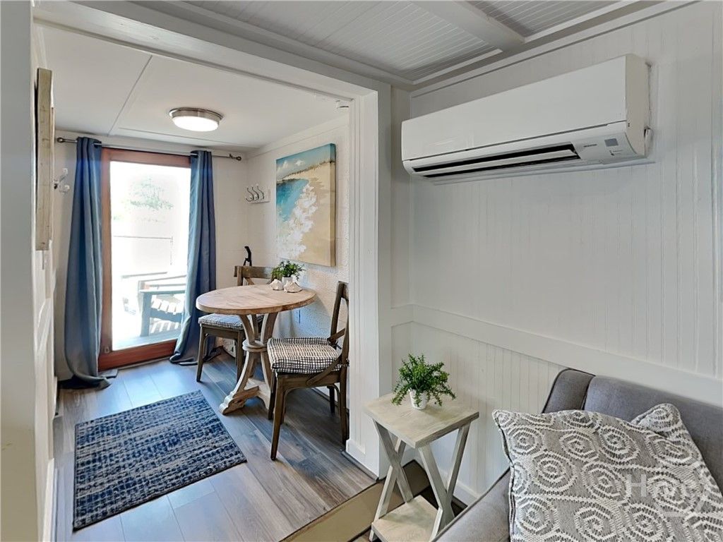 Image 20 of property listing at 129 Lewis Avenue, Tybee Island, GA 31328