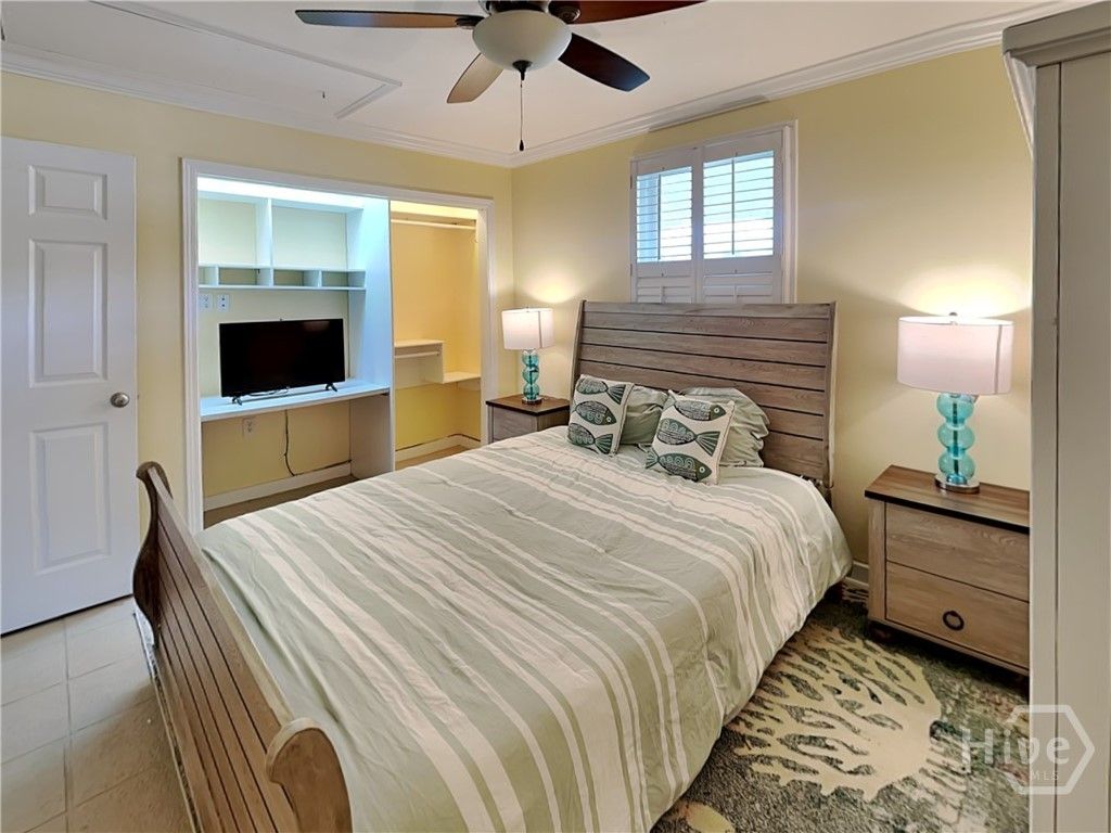 Image 25 of property listing at 129 Lewis Avenue, Tybee Island, GA 31328