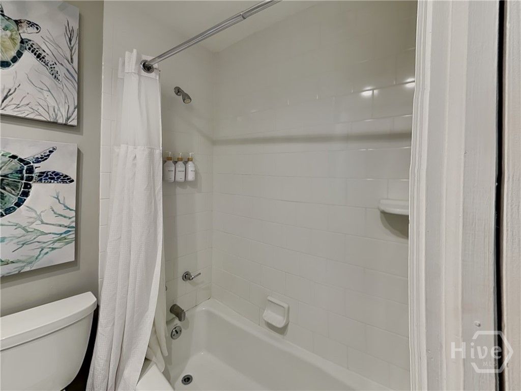 Image 46 of property listing at 129 Lewis Avenue, Tybee Island, GA 31328