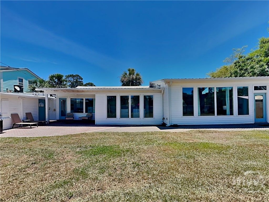 Image 57 of property listing at 129 Lewis Avenue, Tybee Island, GA 31328