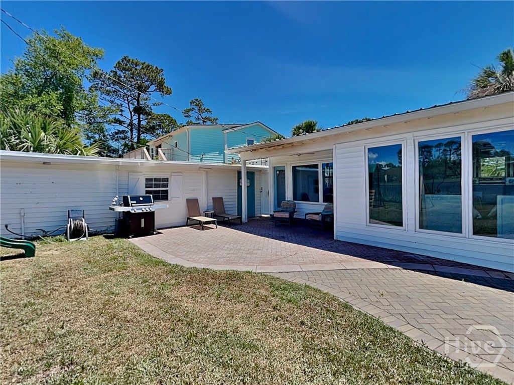 Image 58 of property listing at 129 Lewis Avenue, Tybee Island, GA 31328