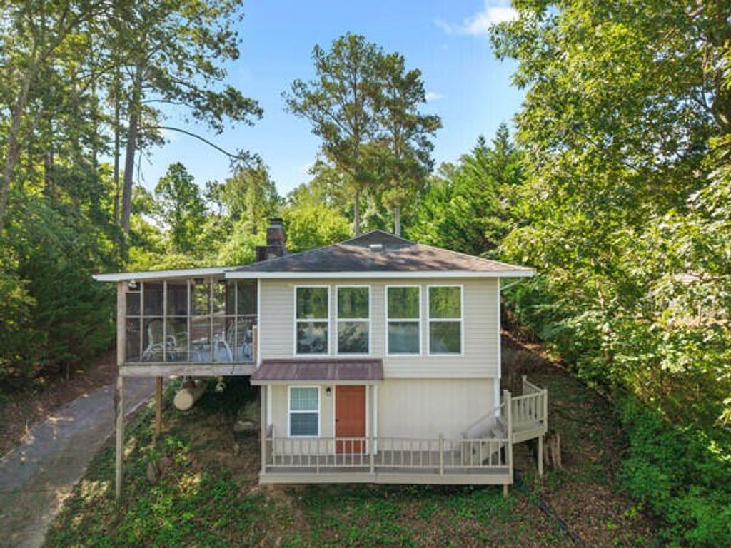 343 Russell Lane, Decatur, TN 37322