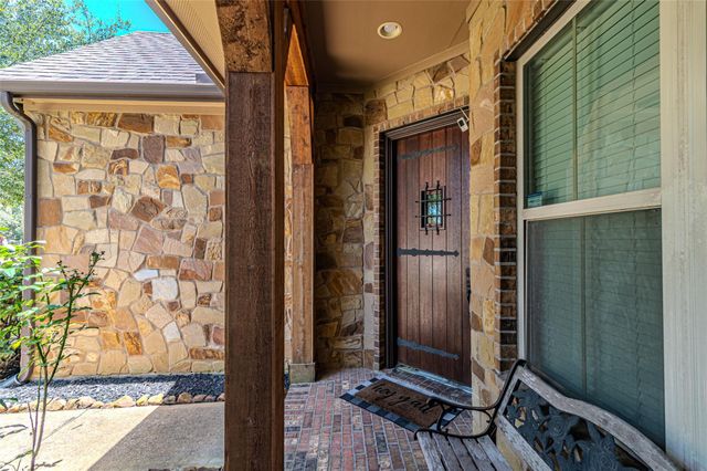 20103 Three Chutes Lane, Cypress, TX 77433