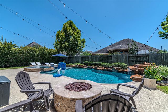 20103 Three Chutes Lane, Cypress, TX 77433