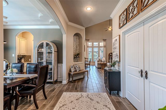 20103 Three Chutes Lane, Cypress, TX 77433