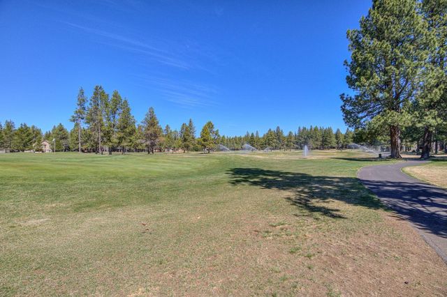 57265 Overlook Road 4, Sunriver, OR 97707
