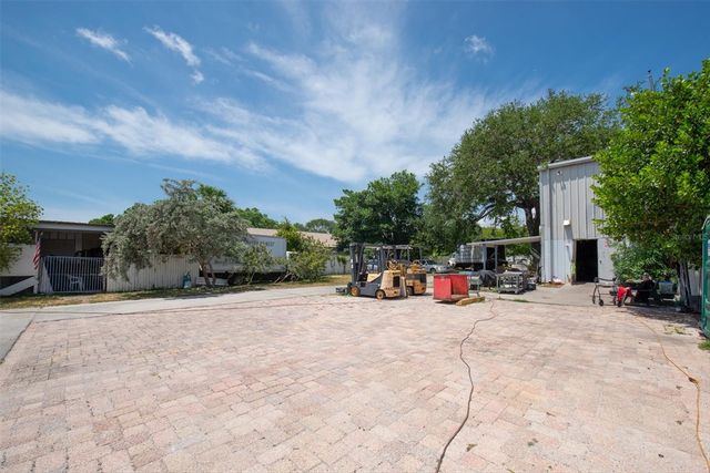 1763 9TH AVENUE N, St Petersburg, FL 33713