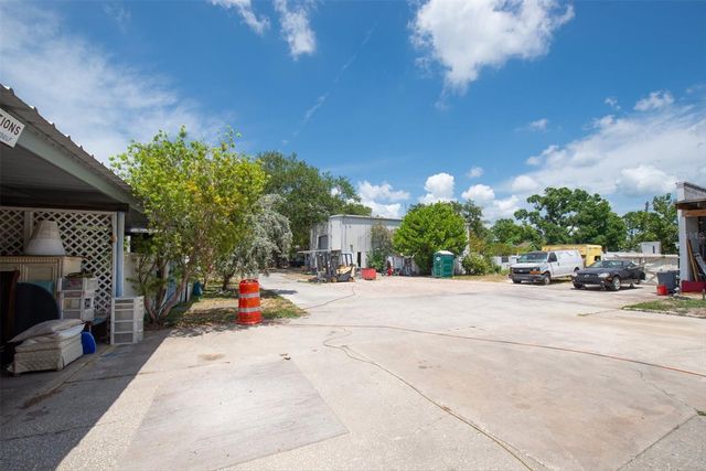 1763 9TH AVENUE N, St Petersburg, FL 33713