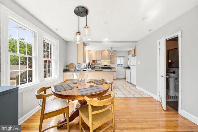 232 HENLEY RD, Wynnewood, PA 19096
