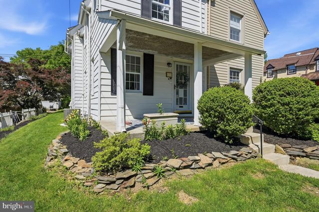 232 HENLEY RD, Wynnewood, PA 19096