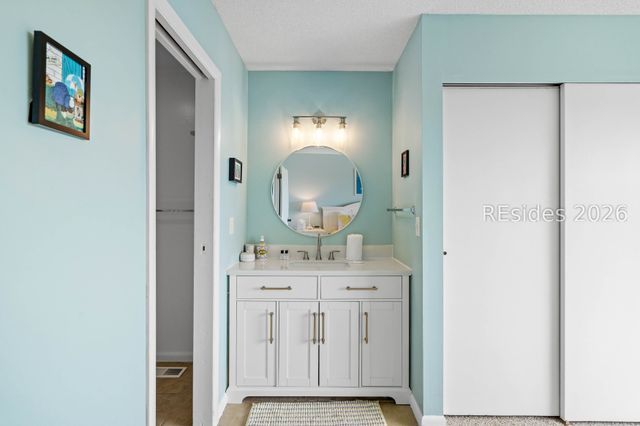 4 Cedar Reef Dr Unit B202, St Helena Island, SC 29920