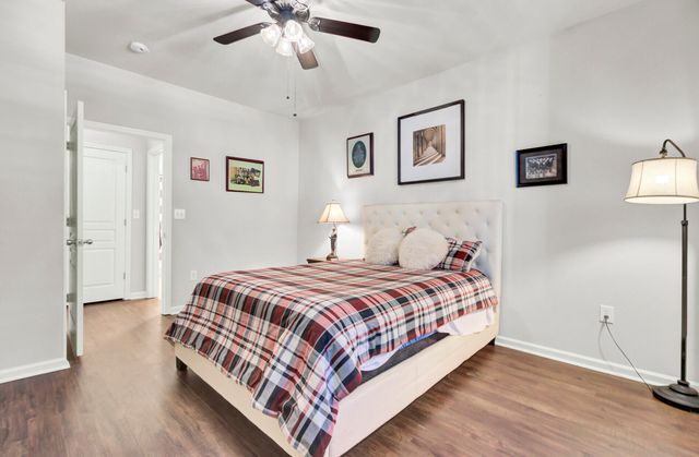 300 Bucksley Lane 104, Charleston, SC 29492