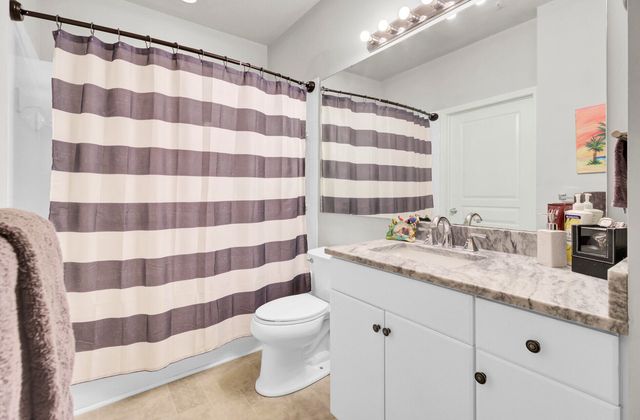 300 Bucksley Lane 104, Charleston, SC 29492