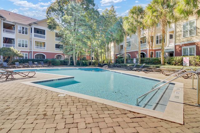300 Bucksley Lane 104, Charleston, SC 29492