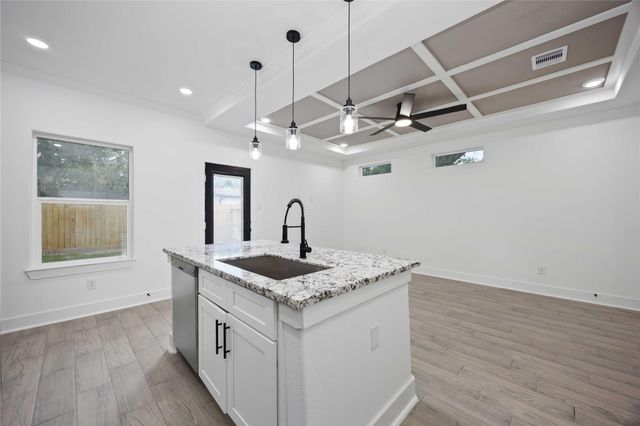 6726 Paris Street A-B, Houston, TX 77021