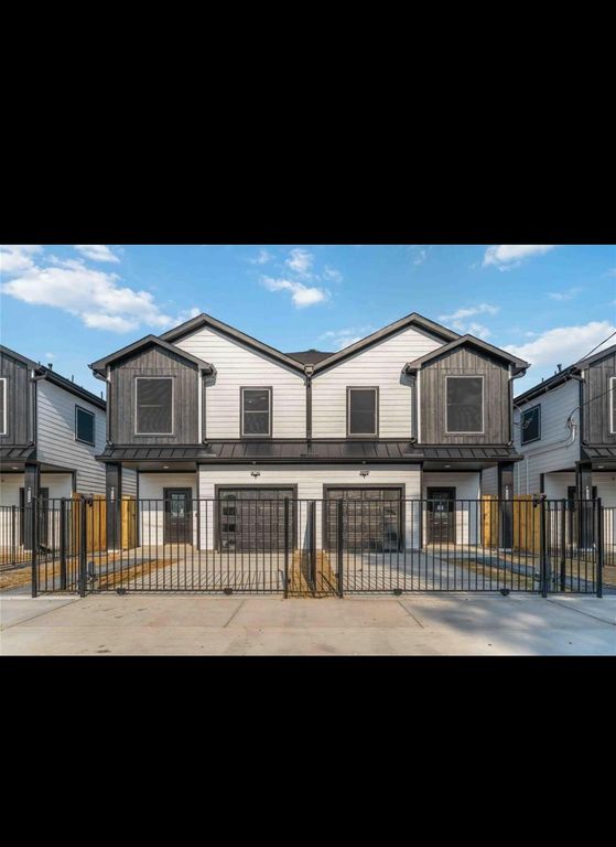 6726 Paris Street A-B, Houston, TX 77021