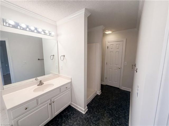 518 Wildwood Lane, Graham, NC 27253