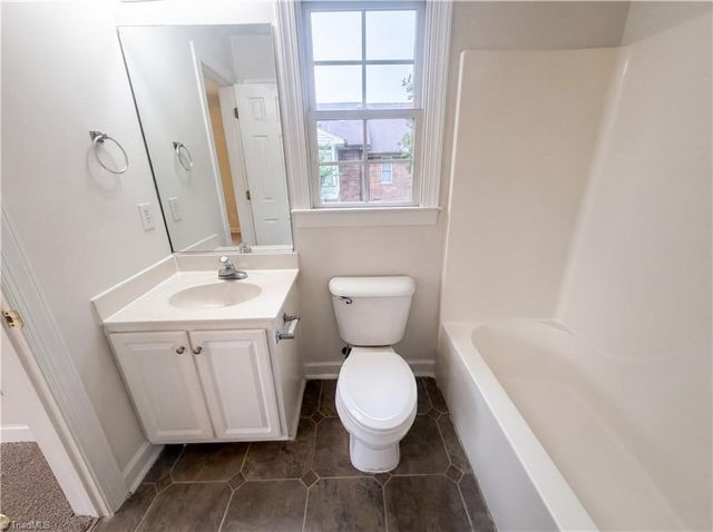518 Wildwood Lane, Graham, NC 27253