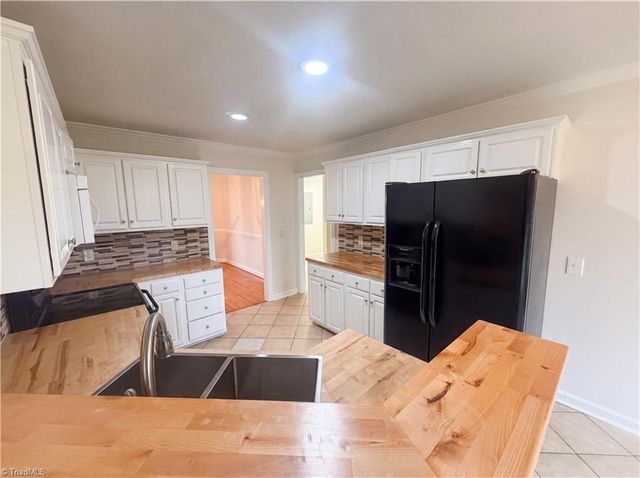 518 Wildwood Lane, Graham, NC 27253