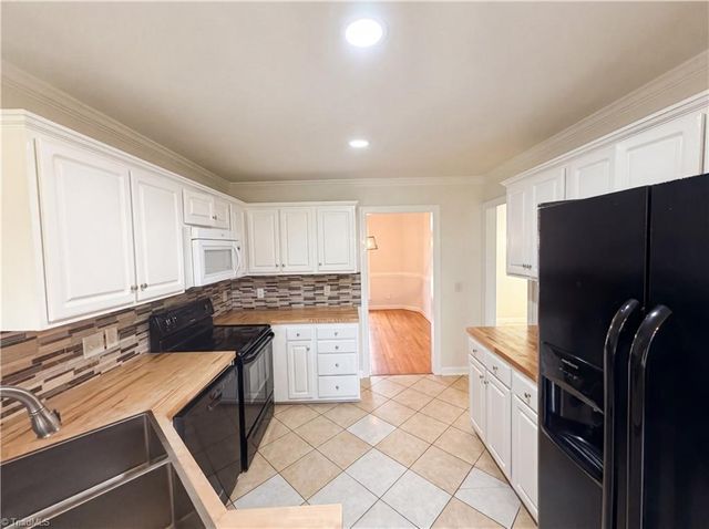 518 Wildwood Lane, Graham, NC 27253