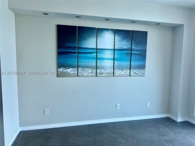 1945 S Ocean Dr 2311, Hallandale Beach, FL 33009