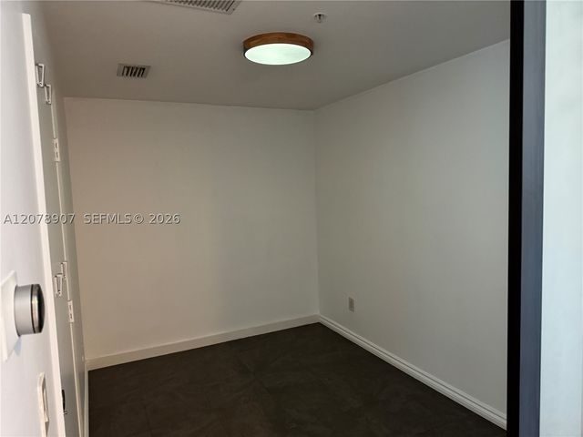 1945 S Ocean Dr 2311, Hallandale Beach, FL 33009